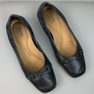 Clarks women’s Navy Lyrical Rhyme Leather Ballet Flats slip on shoes size 6.5
